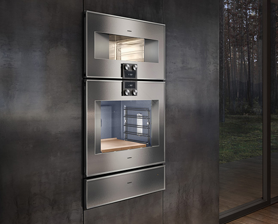 Robb Report