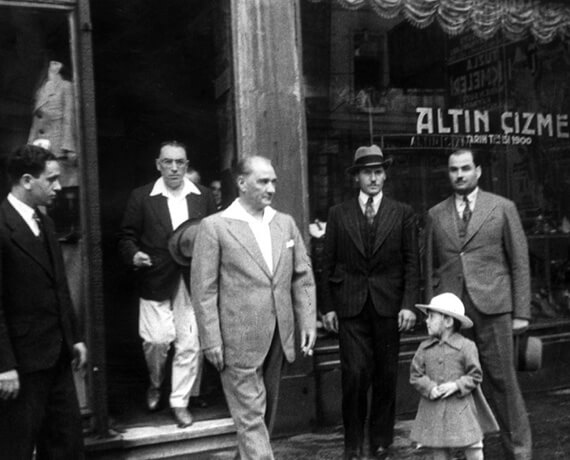 Atatürk