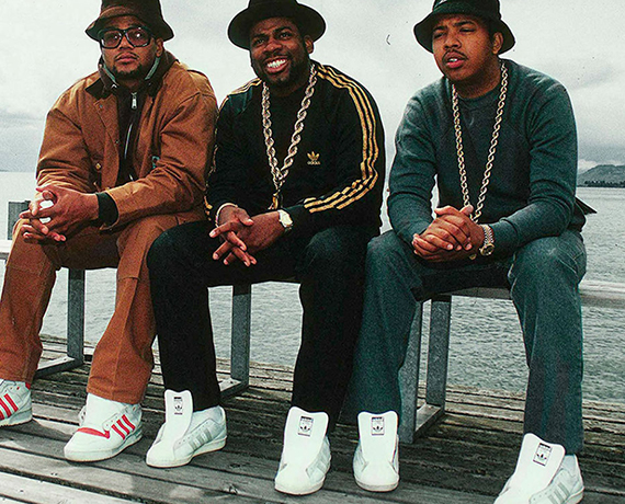 Sneaker